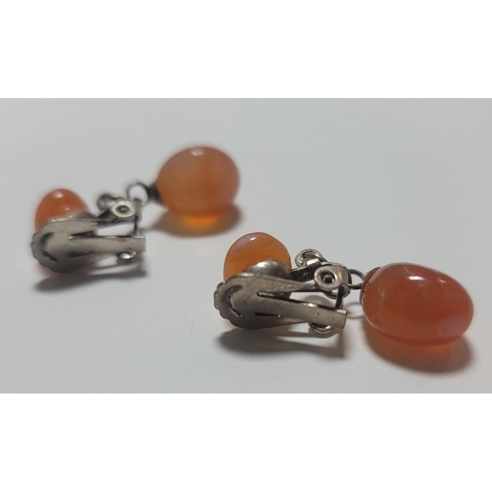 Vintage Silver Tone Carnelian Gemstone Dangle Drop Earrings Womens Clip On Style - Picture 7 of 7